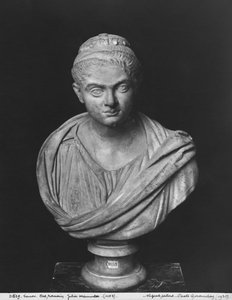 Busto de Julia Mamaea (180-235 d.C.) madre del Emperador Severo Alejandro (205-235 d.C.) c.230